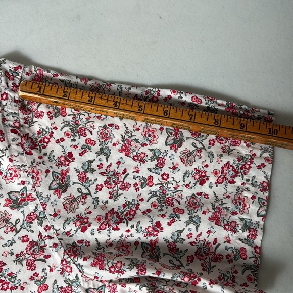 Cremieux Classics floral short sleeve button down - Picture 5 of 9